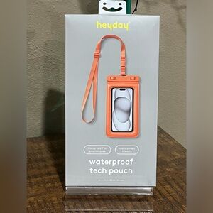 heyday Waterproof Tech Pouch in color Orange Pop, new!